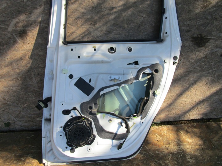 фото №6, Двері зад праве citroen c3 picasso