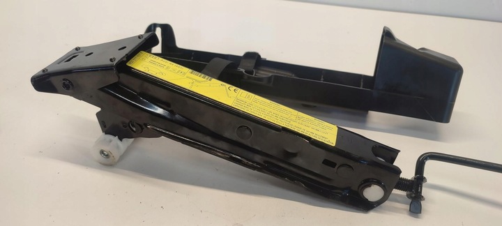 фото №7, Audi a7 4g домкрат + крепление 4g0011215b 4g0011031f