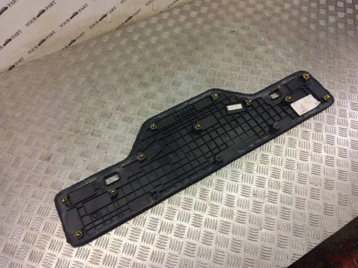 фото №13, Комплект обшивка дверей багажника land rover range rover iv l405 dk6245594b 5.0l