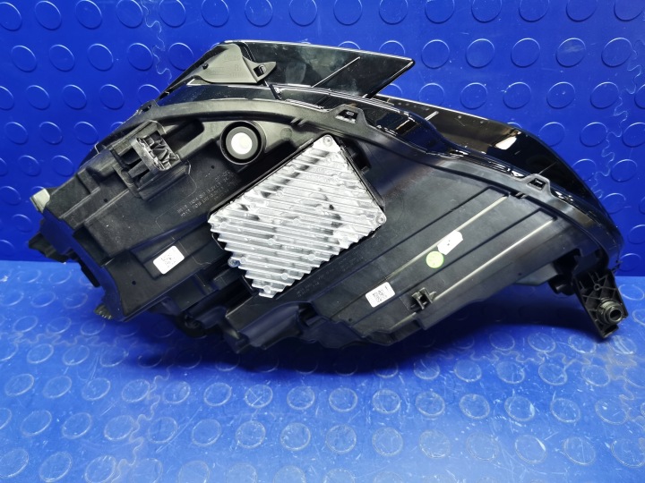 фото №9, Audi a3 s3 rs3 8y рестайлінг передня права фара повний led matrix eu 8y0941036j