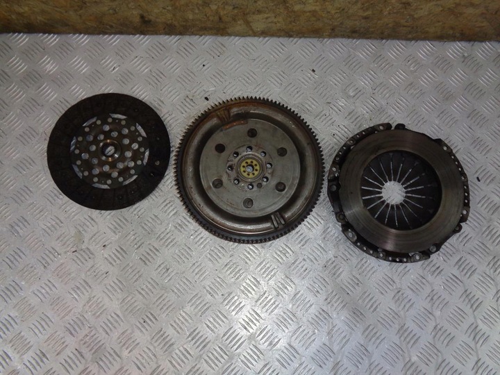 фото №5, Сцепление комплект диск прижим колесо двухмассовый kia ceed 1 i 2.0 crdi 140 06-