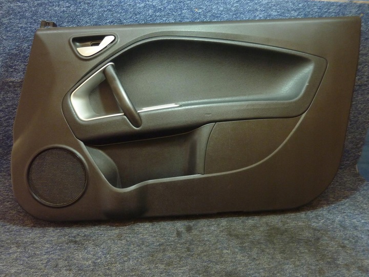 фото №1, Боковина оббивка двері alfa romeo mito 08- праві