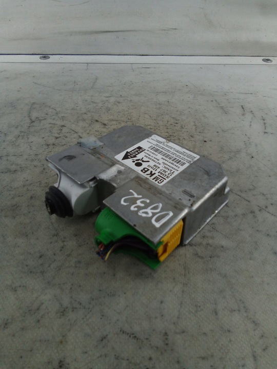 фото №1, D832 датчик подушка безопасности corsa d 13367438