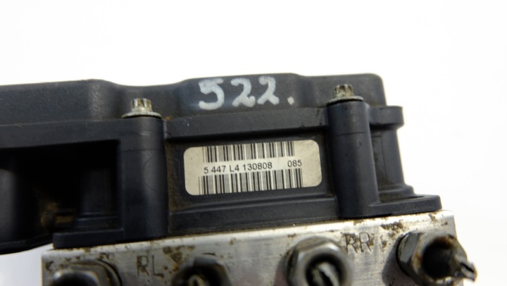 фото №9, Nissan note e11 блок керування abs 476609u100