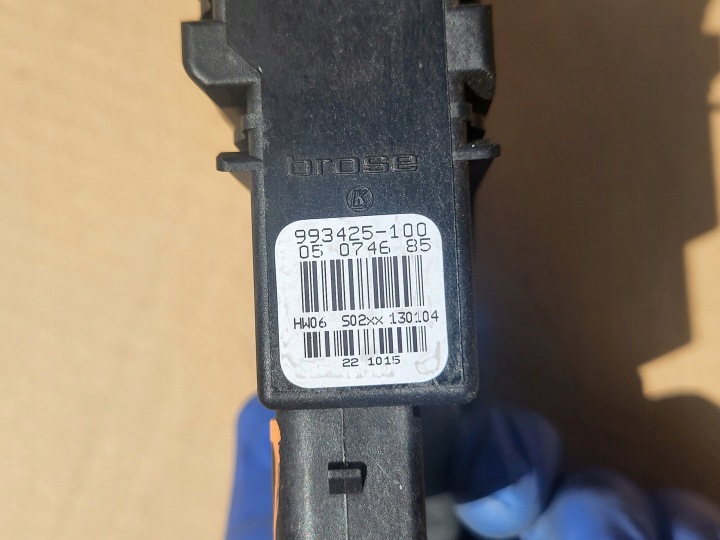 фото №7, Двигунчик скла праве зад заднє vw golf v 1k 1k0959704c
