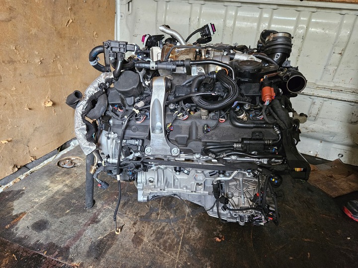 фото №9, Двигатель комплектный audi rsq8 lamborghini urus bentle bentayga dhu dhub 7000km