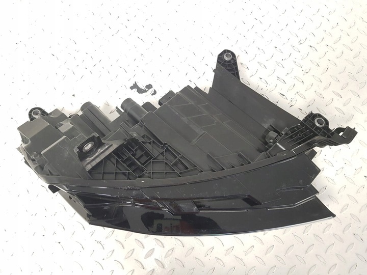 фото №10, Skoda enyaq лампа ліва перед повний led 5lb941015 ідеальна європа