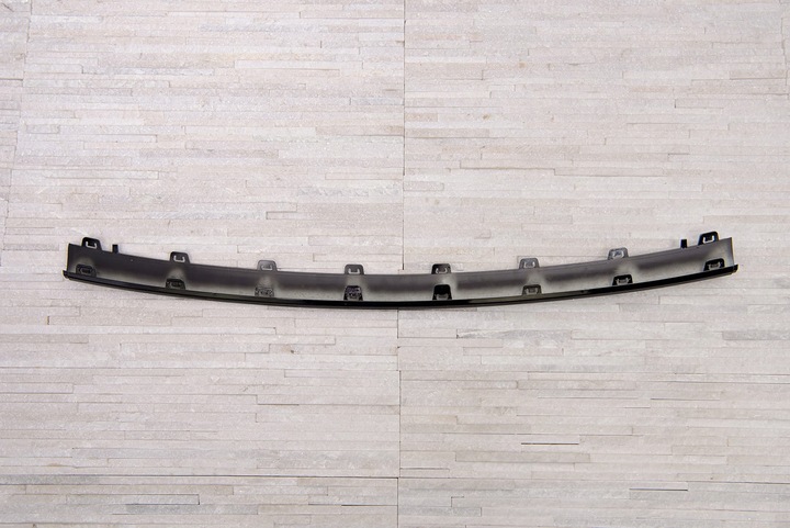 фото №14, Mercedes c-class w205 планка бампера a2058859102
