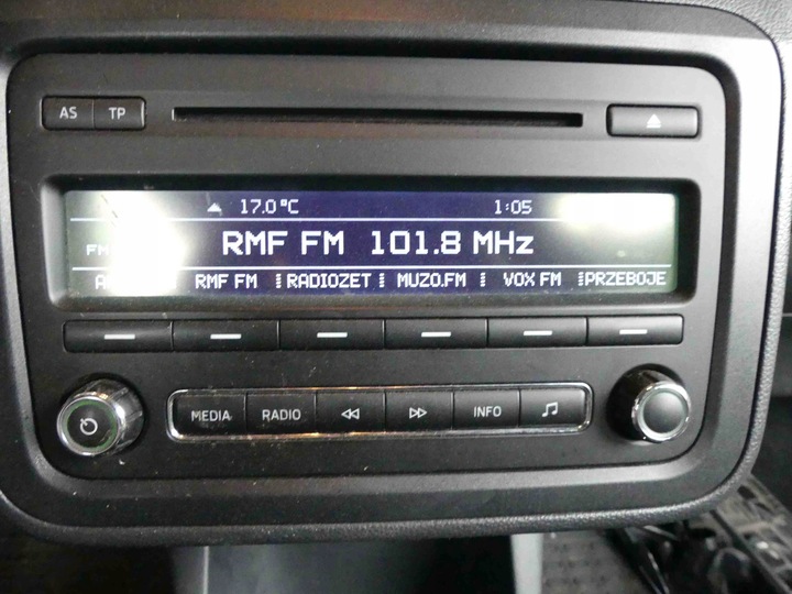 фото №1, Радіо заводські skoda roomster 5j0035161g радіопрогравач