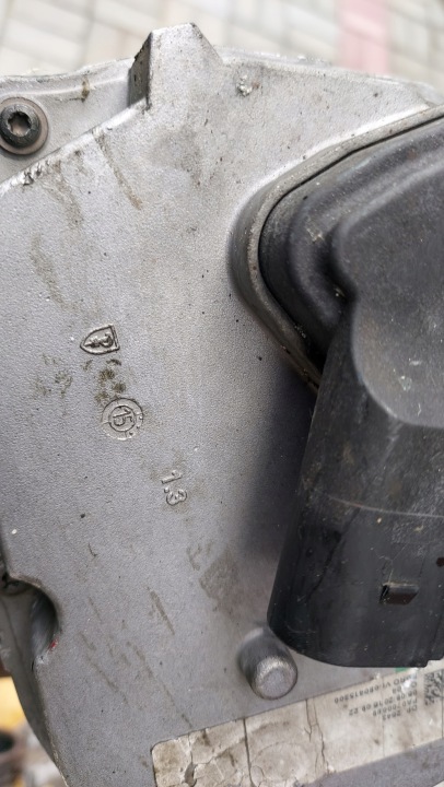 фото №6, Дроссельная заслонка mitsubishi canter fuso 13 14 3,0 15 -