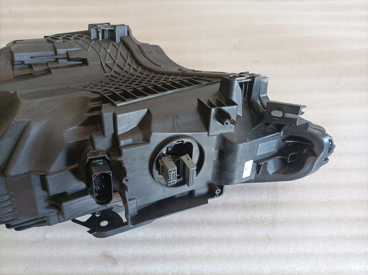 фото №11, Polestar ii volvo повний led лампа права перед