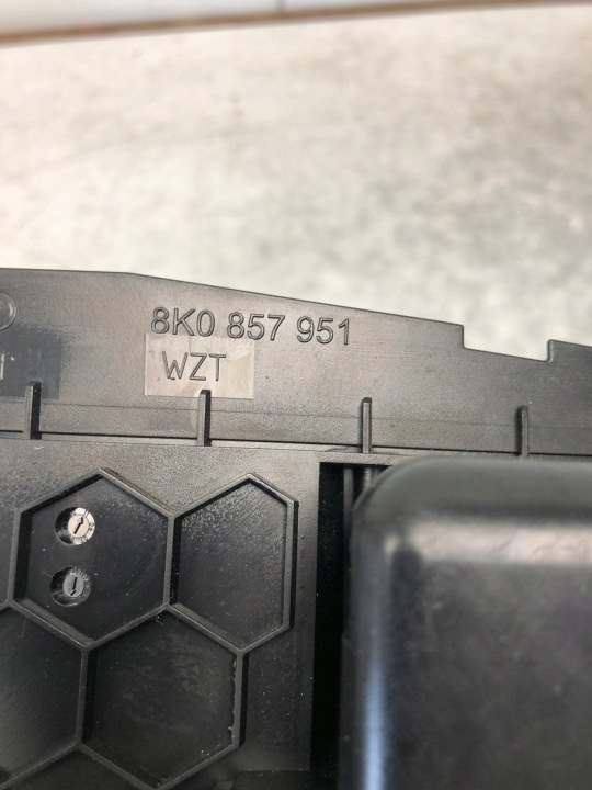 фото №6, Бардачок попільничка audi a4 b8 a5 q5 8k0857951