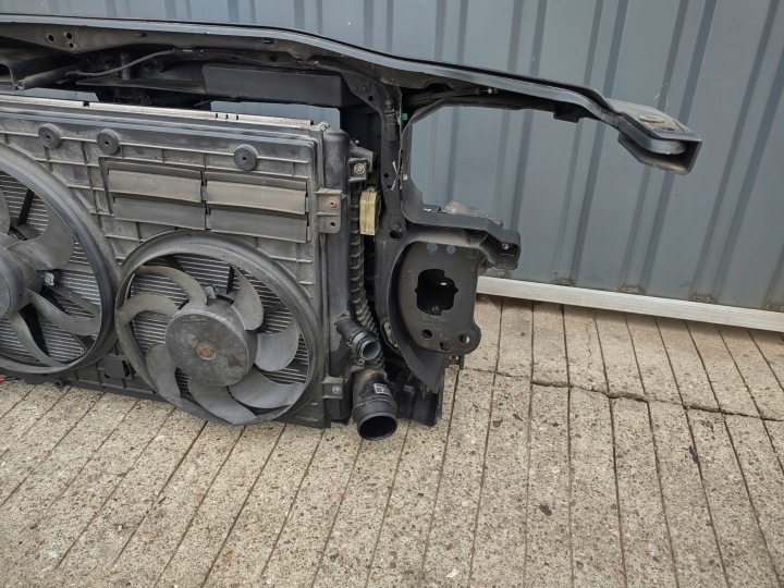 фото №12, Передня панель радіатор балка vw passat b7 2.0tdi cff 2010-2014r. оригінал
