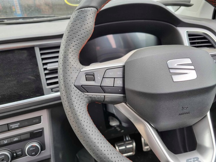 фото №5, Seat подушка  подушка кермо tarraco ateca fr 5fa 23r червона nic
