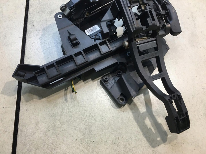 фото №4, Замок двері праві зад focus c-max 6 pin