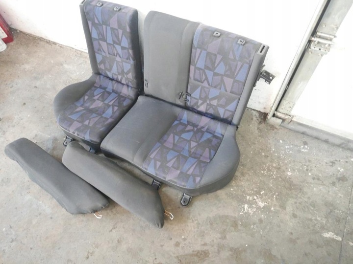 фото №11, Диван зад задняя mitsubishi carisma i hb 5d 95-99