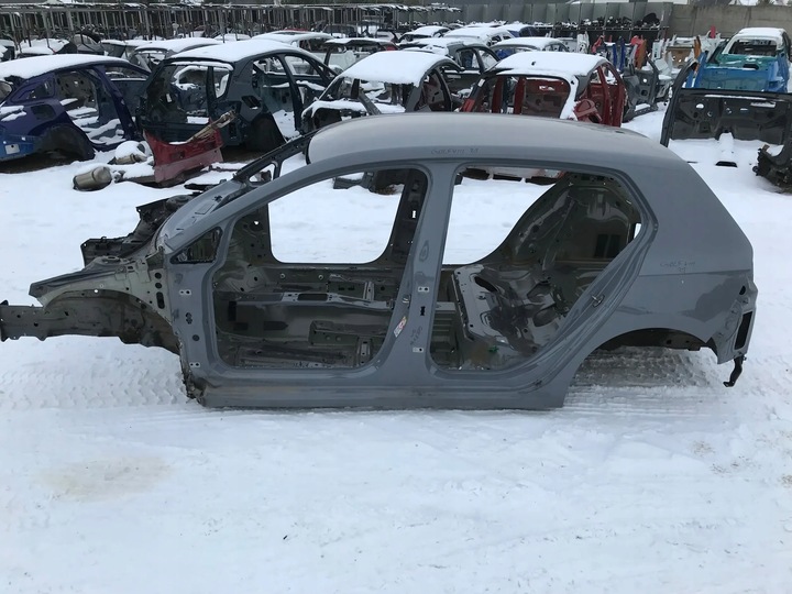 фото №2, Vw golf viii 8 2022 хетчбек дах обшивка дахові колір сірий la7c