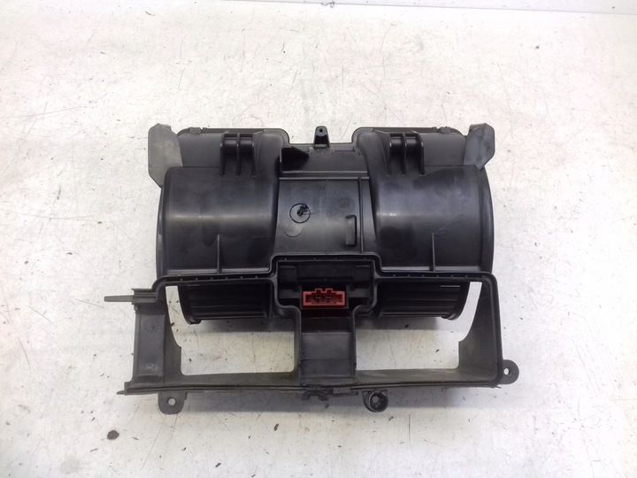 фото №3, Воздуходувка t1009074b renault megane iii