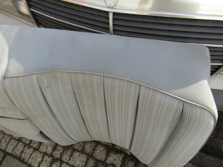 фото №8, 8 mercedes w124 sedan сірий диван задня спинка 85-88 вузька планка
