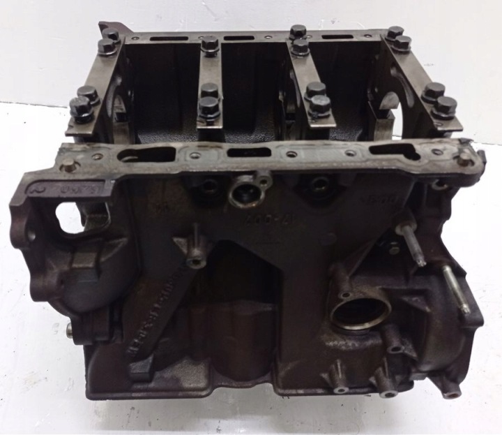 фото №13, Блок  двигуна citroen c5 x7 iii 3.0 hdi v6 9u3q-6015-cb dt20c