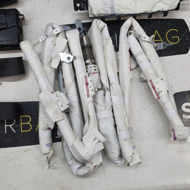 фото №9, Elantra vii 7 панель консоль подушки ремни подушка безопасности