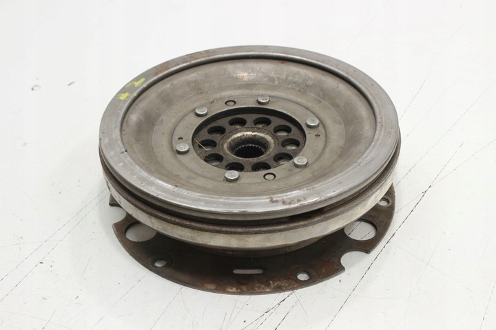 фото №7, Колесо двухмассовый 0b5105317k audi a6 c7 3.0 tdi