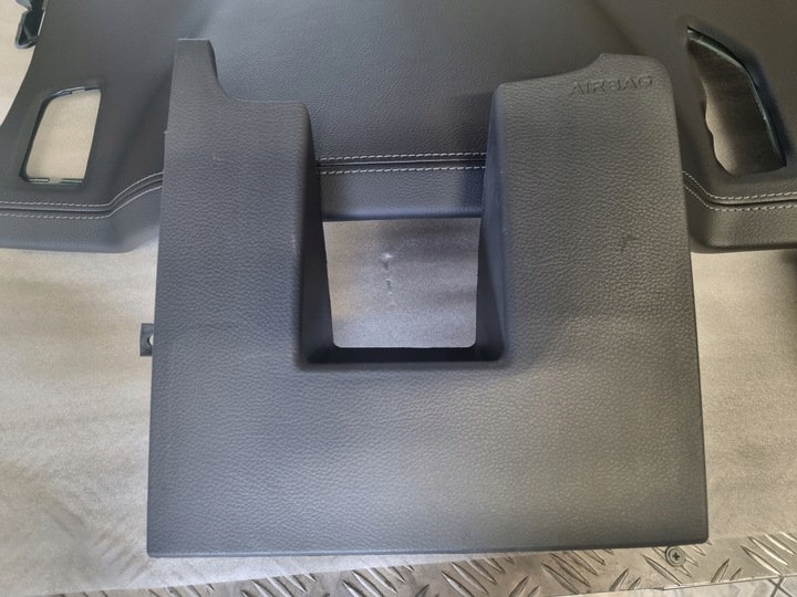 фото №9, Ford ranger wildtrak консоль ремни подушка безопасности оригинал