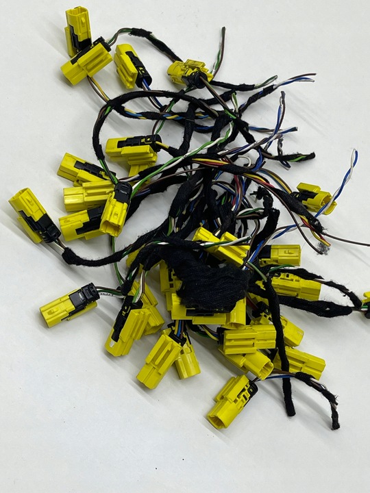 фото №11, Audi volkswagen seat skoda штекер разъём соединитель + шланг 4g0972783