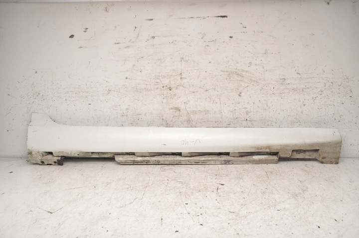 фото №1, V40 ii планка накладка пороговая правая 31395043