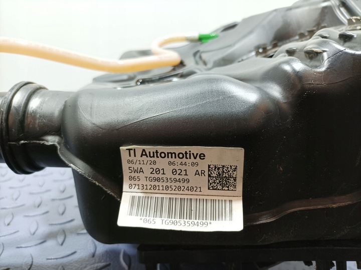 фото №7, Skoda octavia iv универсал бак bak заливная горловина топлива дизель 5wa201085a