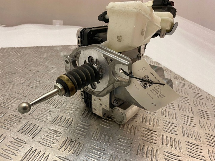 фото №7, Volvo xc60 2020 насос abs 31680342