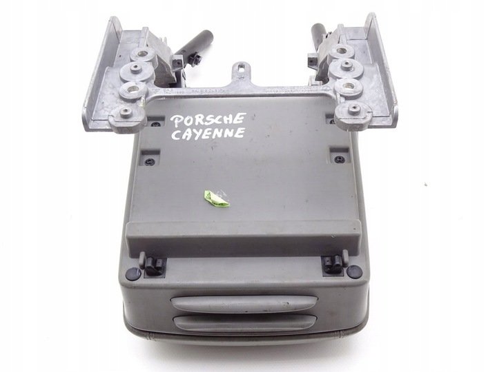 фото №6, Porsche cayenne 02-10 подлокотник