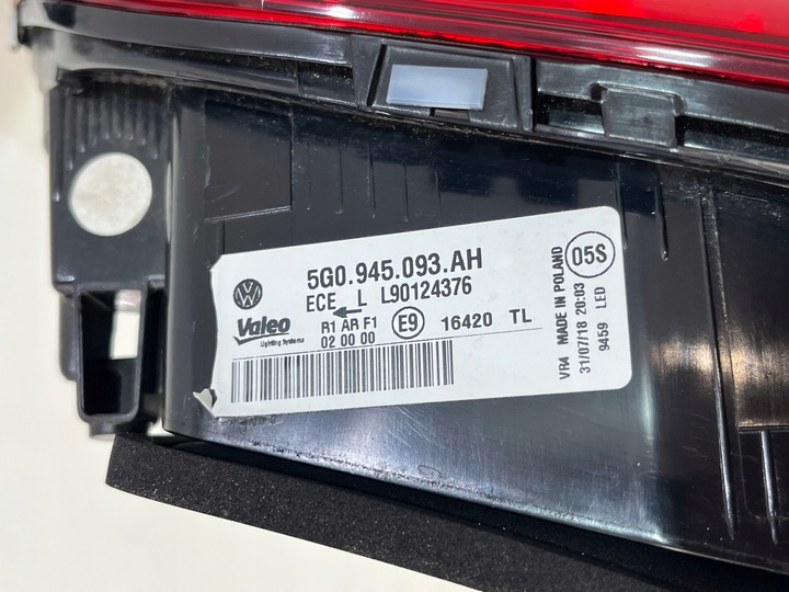 фото №7, Лампи зад vw golf vii 5d hb рестайлінг нове ! оригінал !