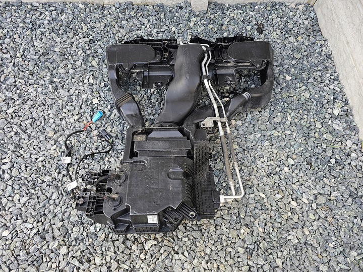 фото №8, Вентиляція радіаторів акумулятора renault zoe ii #5570