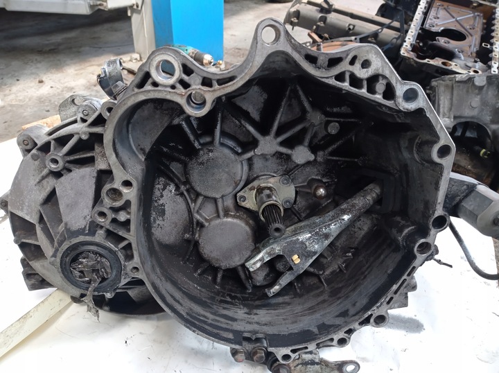 фото №8, Коробка передач коробки передач volvo 850 2.5 tdi 1j