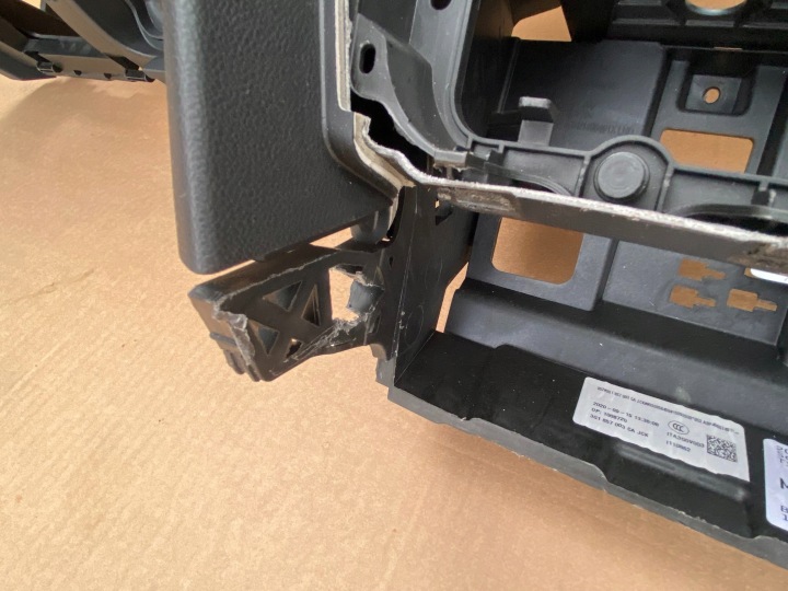 фото №14, Gd vw passat b8 консоль капот торпедо раздаточная 3g1857003ca оригинальная