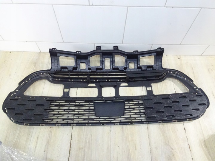 фото №6, Kia picanto iii 17- решётка средняя бампера перед 86562-g6020 llu