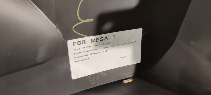 фото №9, Renault megane 4 iv 16- универсал крышка задняя накладка