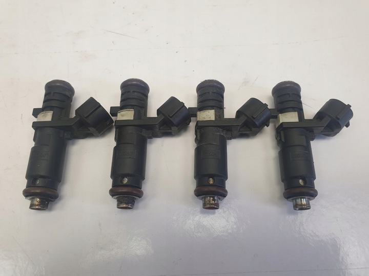 фото №1, Skoda octavia ii 1.6 8v инжектор 06a906031cm