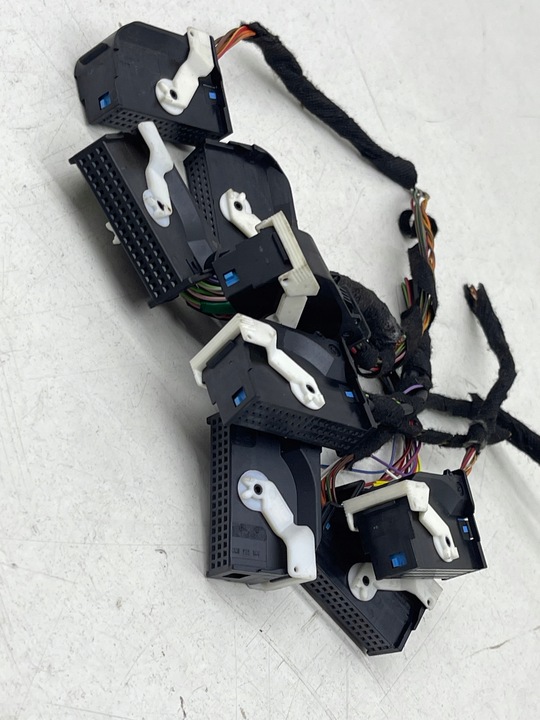 фото №11, Audi volkswagen seat skoda штекер роз'єм з'єднувач + шланг 4e0972144