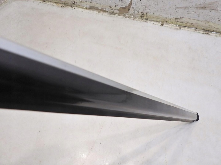 фото №5, Планка стёкла кузовной правые зад mercedes w203 универсал рестайлинг