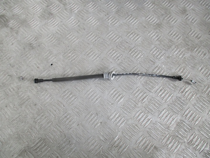 фото №1, Трос замка левый зад volvo v50 i 04-12r. 2.0 d