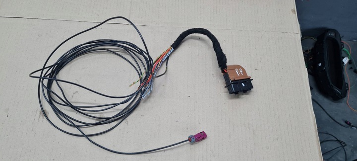 фото №1, Sq8 4m rsq8 q8 шланг камеры 360 od контроллера do дверь 5qf035576c sq7 q7