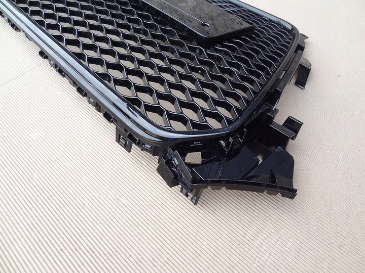 фото №6, Решітка решітка радіатора решітка радіатора бампера перед audi a4 s4 rs4 b8 рестайлінг 2012-2016 rs4 вигляд