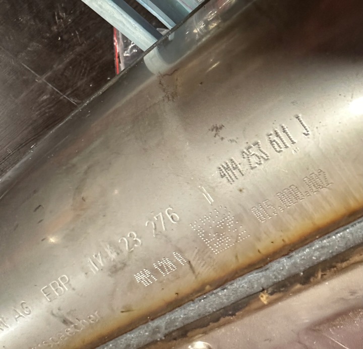 фото №6, 4m4253601ah 4m4253611j audi q8 q7 выхлоп активный глушитель конечный оригинал