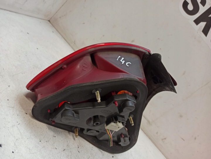 фото №9, Lancia lybra sedan 01r фара задняя правая 38060512 46544187