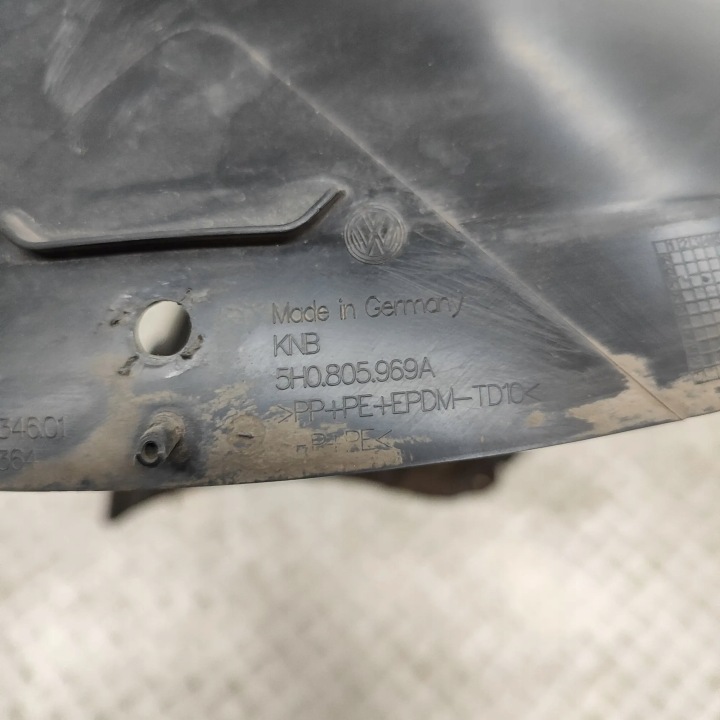 фото №7, Vw golf viii cd1 задня запчастина лівого підкрилки 2020 5h0805969a