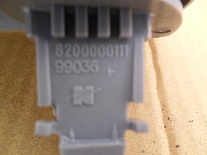 фото №10, Renault espace iv laguna ii бардачок na очки