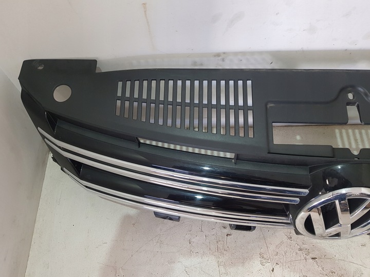 фото №10, Решітка радіатора решітка бампера перед 5n0853653f vw tiguan 5n 2.0 tdi 12r eur