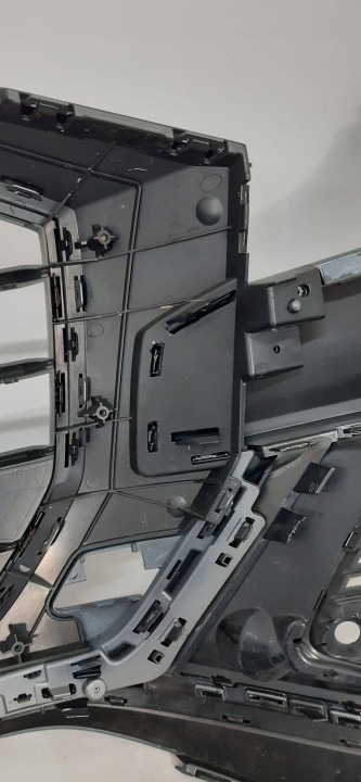 фото №8, Audi q8 бампер перед передній 4m8807437d 4m8807733a